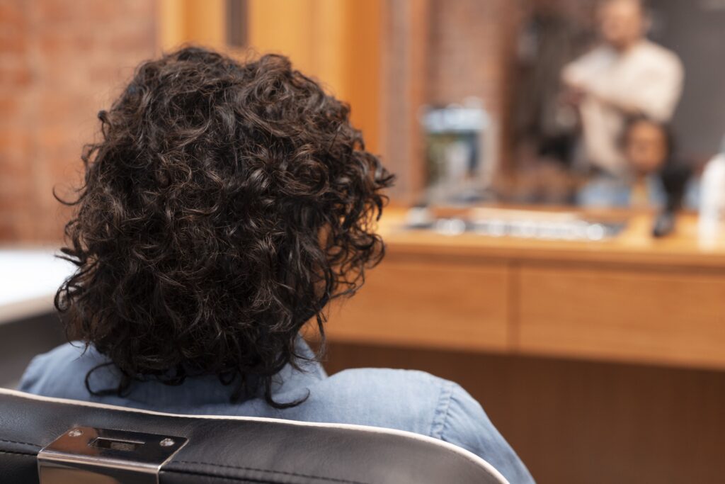 Embriaguez não afasta dolo específico em injúria racial: STJ reafirma responsabilidade penal do agente.